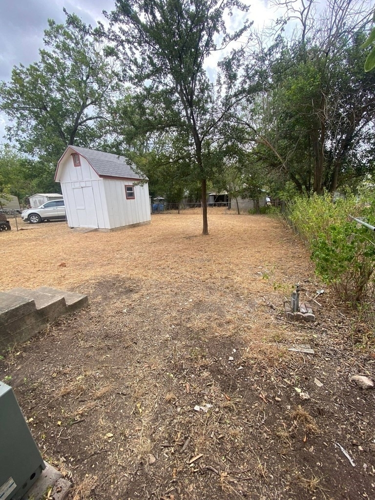 835 N Robinson Ave - Photo 6