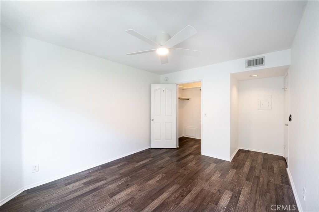 10926 Moorpark Street - Photo 17