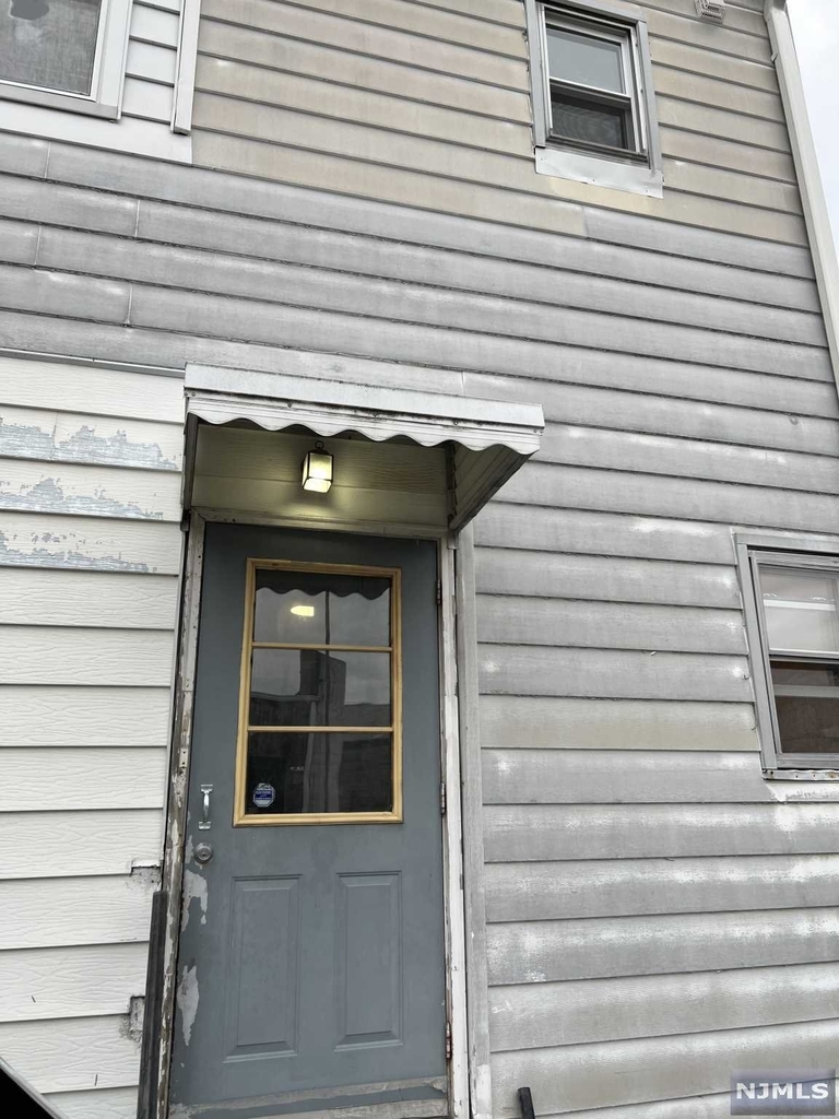 36 Edison Street - Photo 10