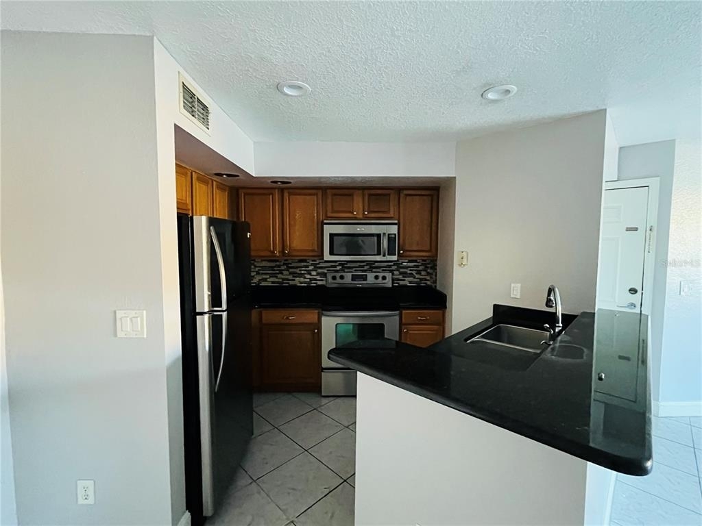 4560 Commander Drive - Photo 2