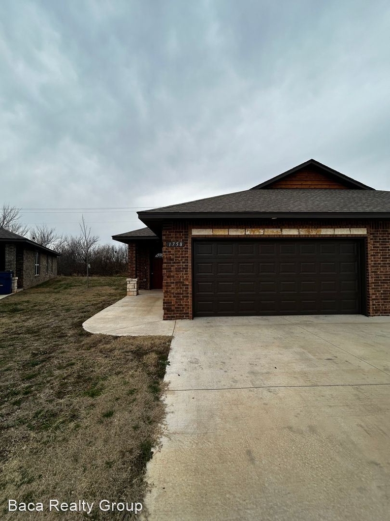 1758 Eighty Niner Terrace - Photo 20