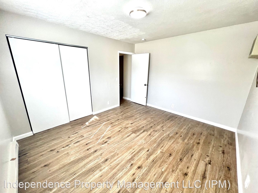 6118 Stover Ave - Photo 13