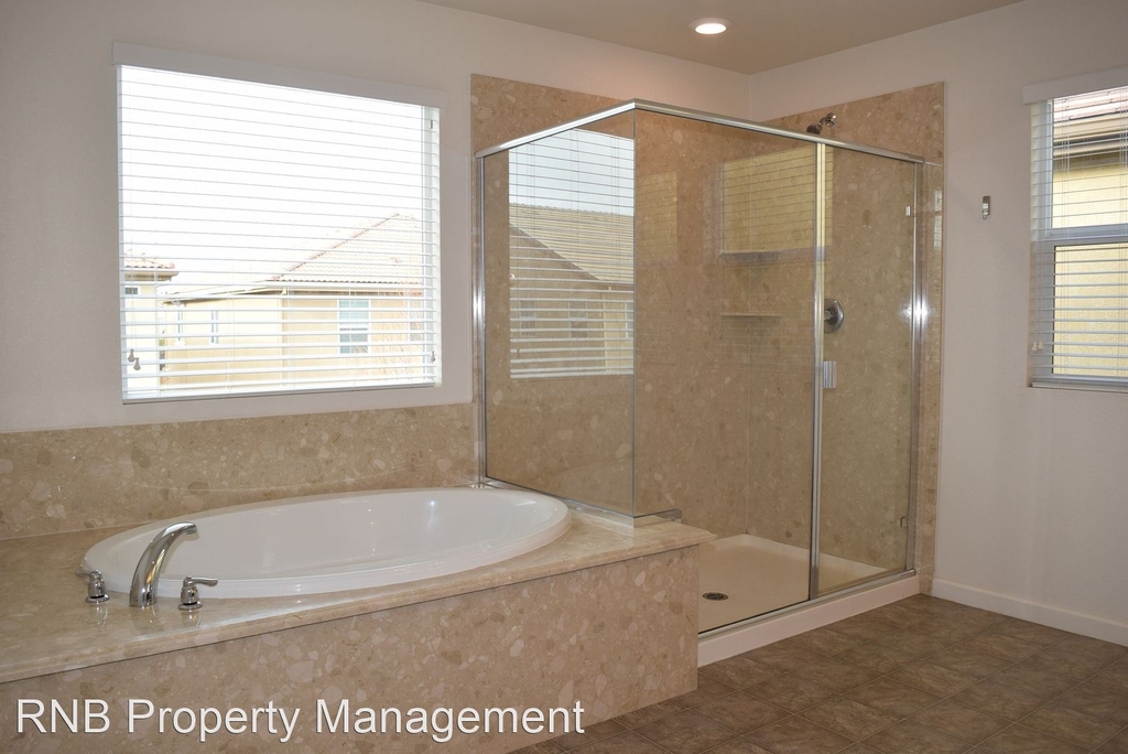 5516 Ensemble Way - Photo 30