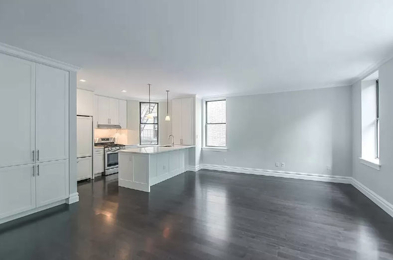 526 West 111th Street - Photo 2