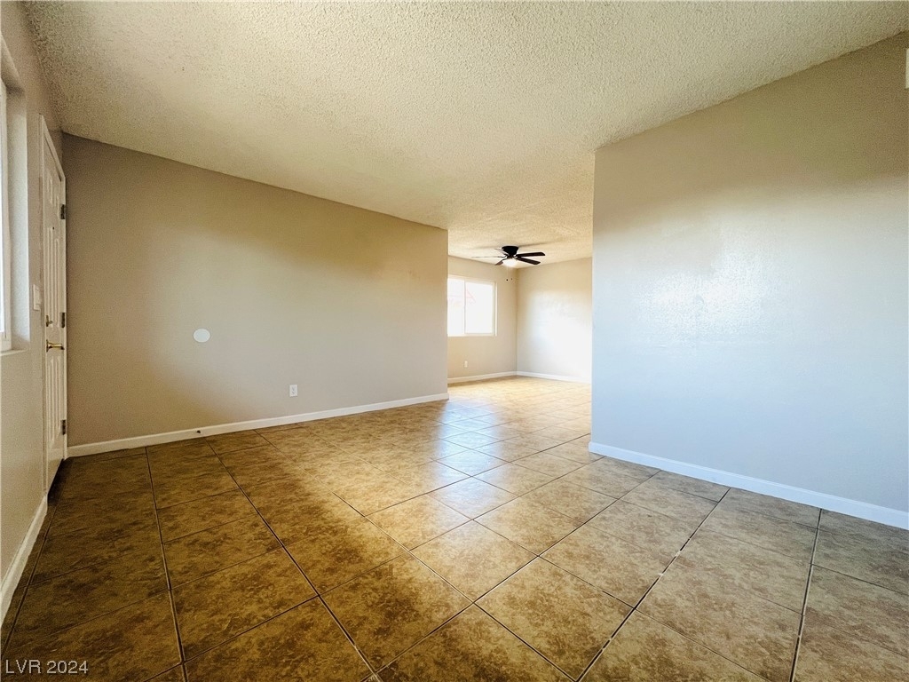 2920 Siki Court - Photo 4