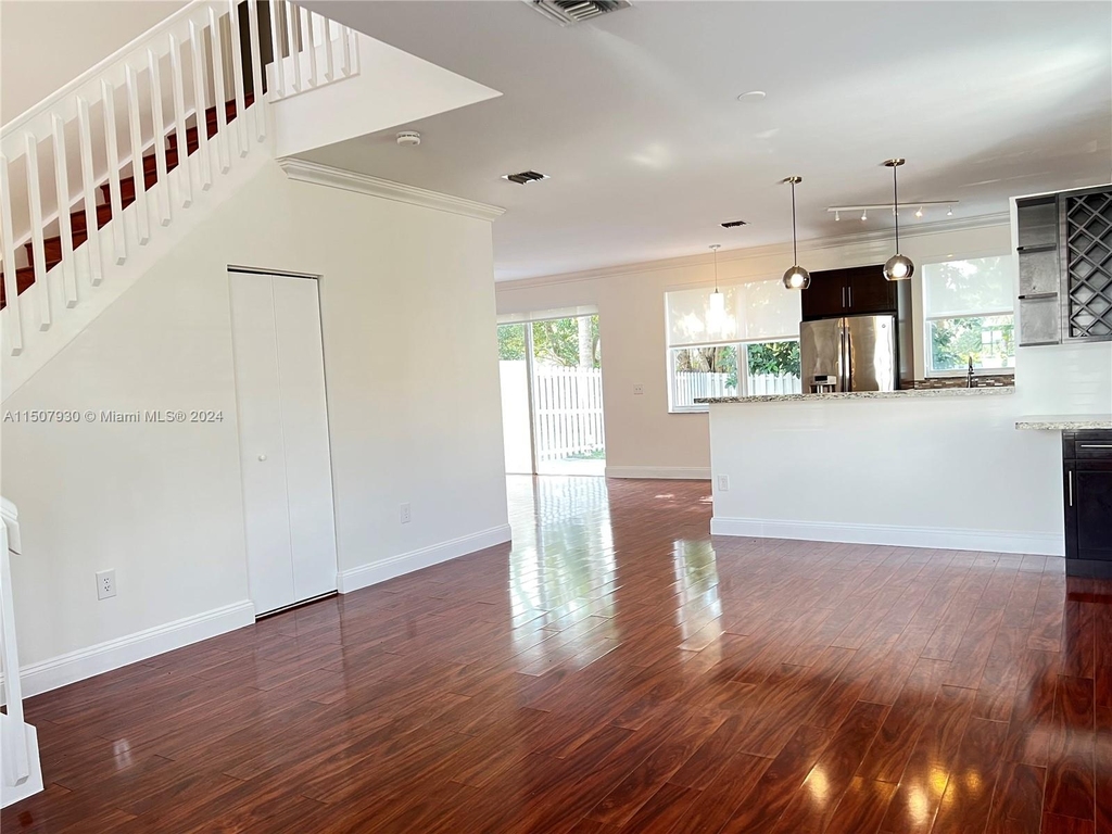 15874 Nw 12th Ct - Photo 2