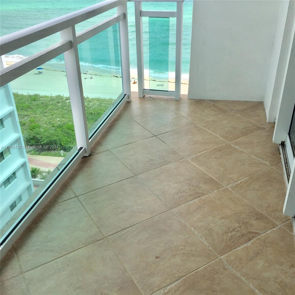 6917 Collins Ave - Photo 3