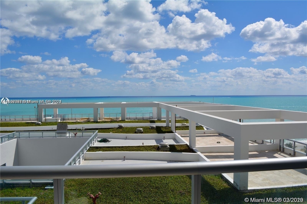 6799 Collins Ave - Photo 21