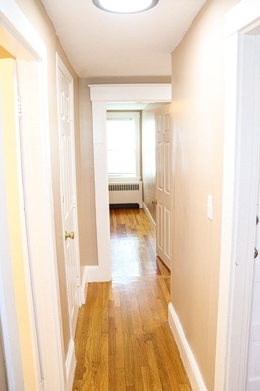 24 Quincy St - Photo 3