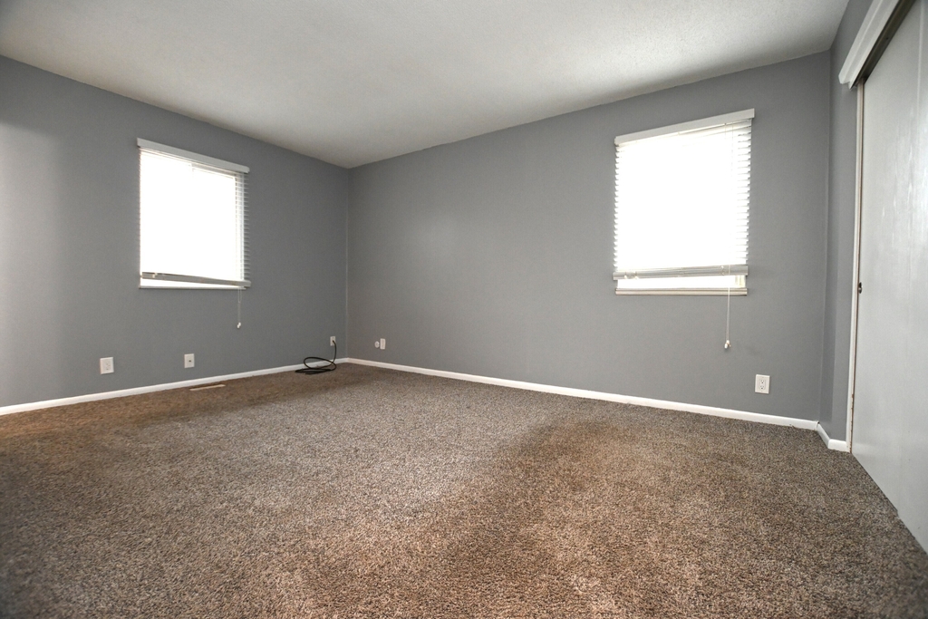 3121 Shadow Brook Drive - Photo 15