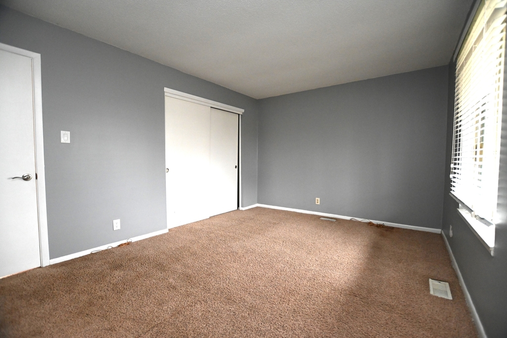 3121 Shadow Brook Drive - Photo 14