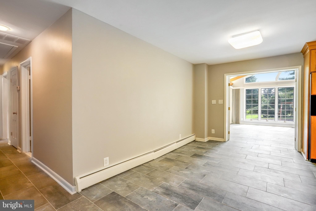 9801 Orchid Circle - Photo 31