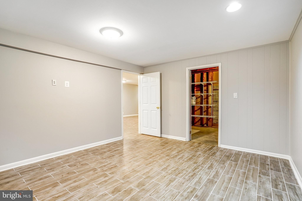 9801 Orchid Circle - Photo 57