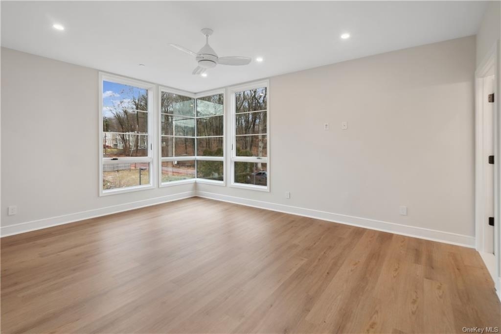 55 Woodside Avenue - Photo 16