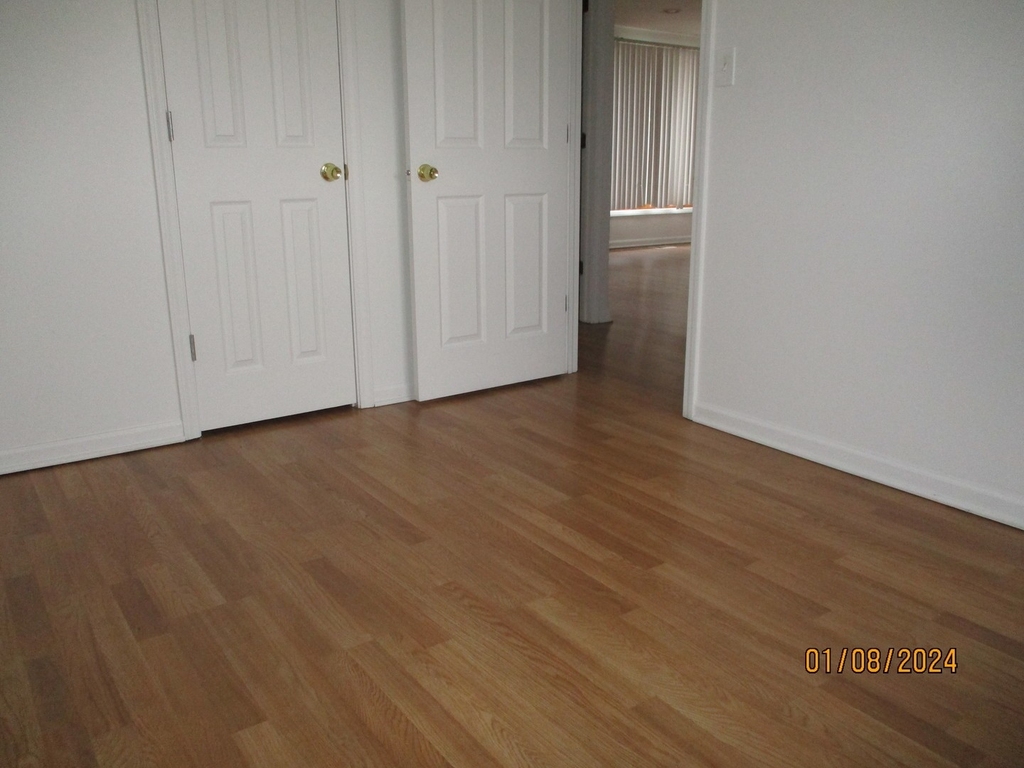 8813 S Komensky Avenue - Photo 10