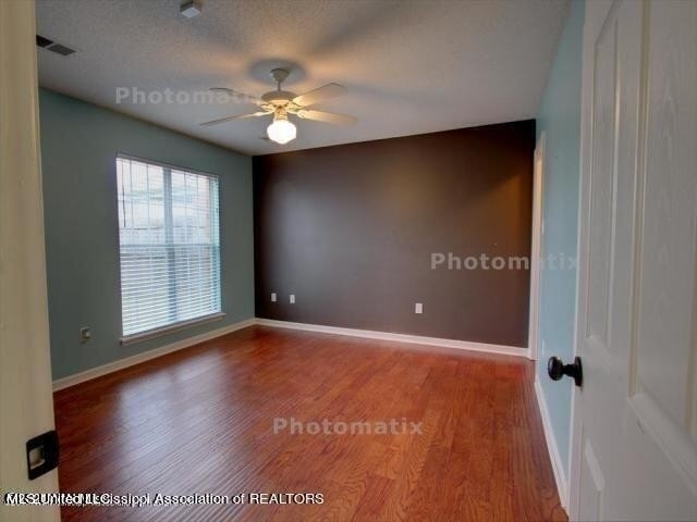 664 Grant Drive - Photo 2