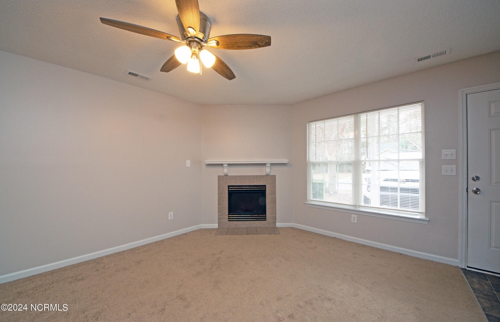 1105 Pueblo Drive - Photo 7