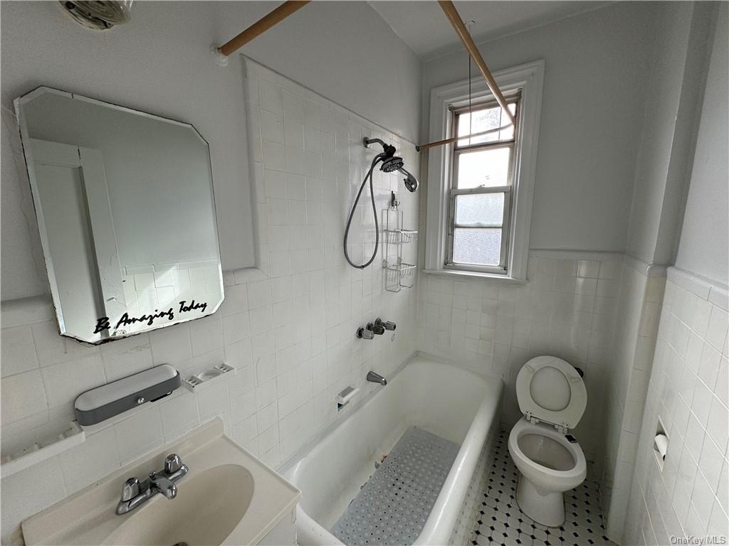 1114 Neill Avenue - Photo 6