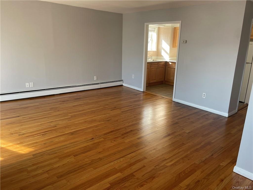 1235 Fairfax Avenue - Photo 2