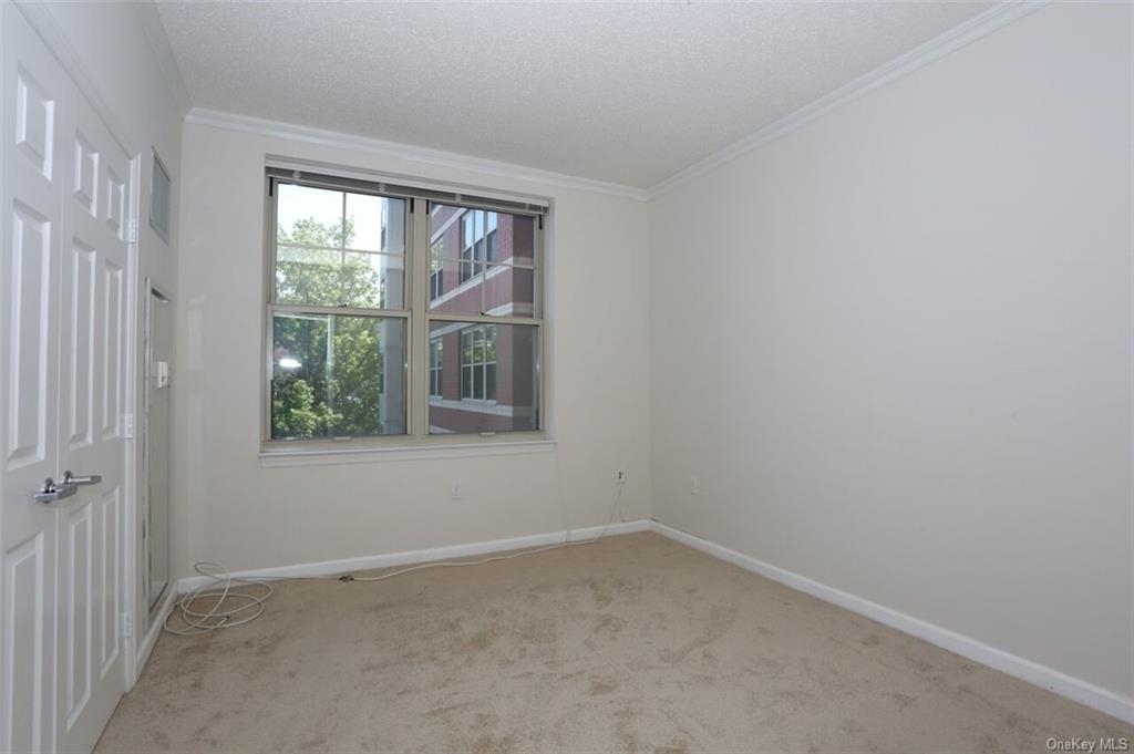 300 Mamaroneck Avenue - Photo 10