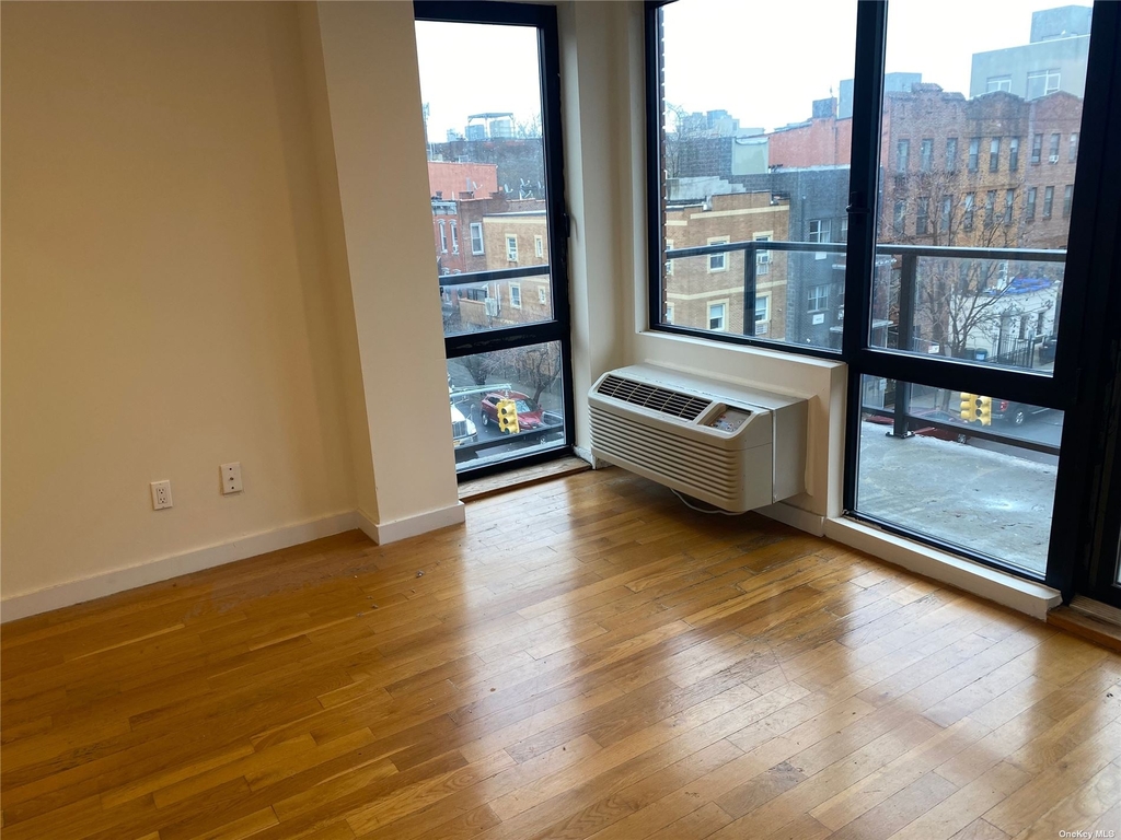 125 Lexington Avenue - Photo 9