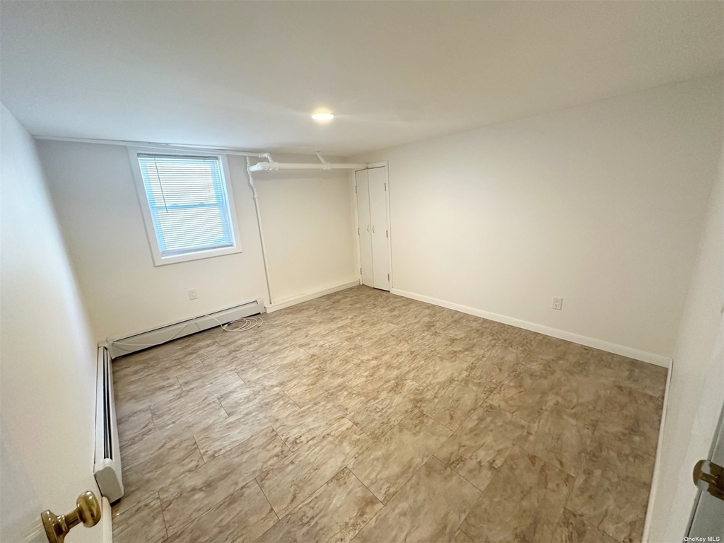 427 E Market Street - Photo 8