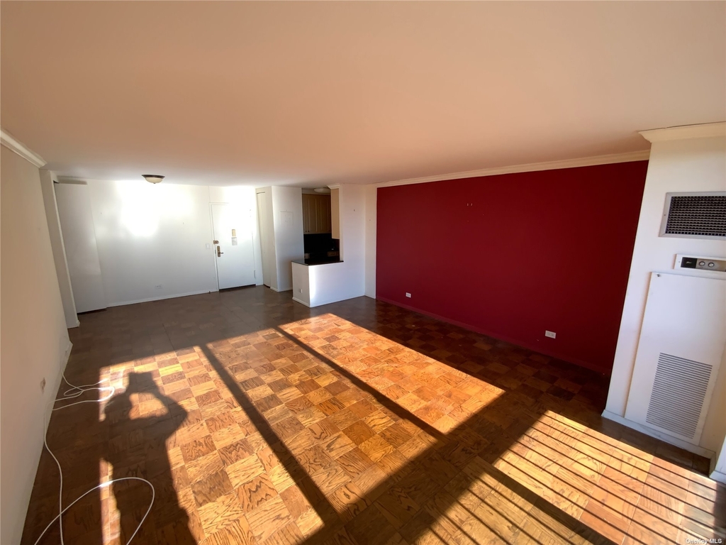 26910 Grand Central Parkway - Photo 2