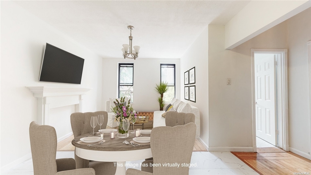83-52 Talbot Street - Photo 1