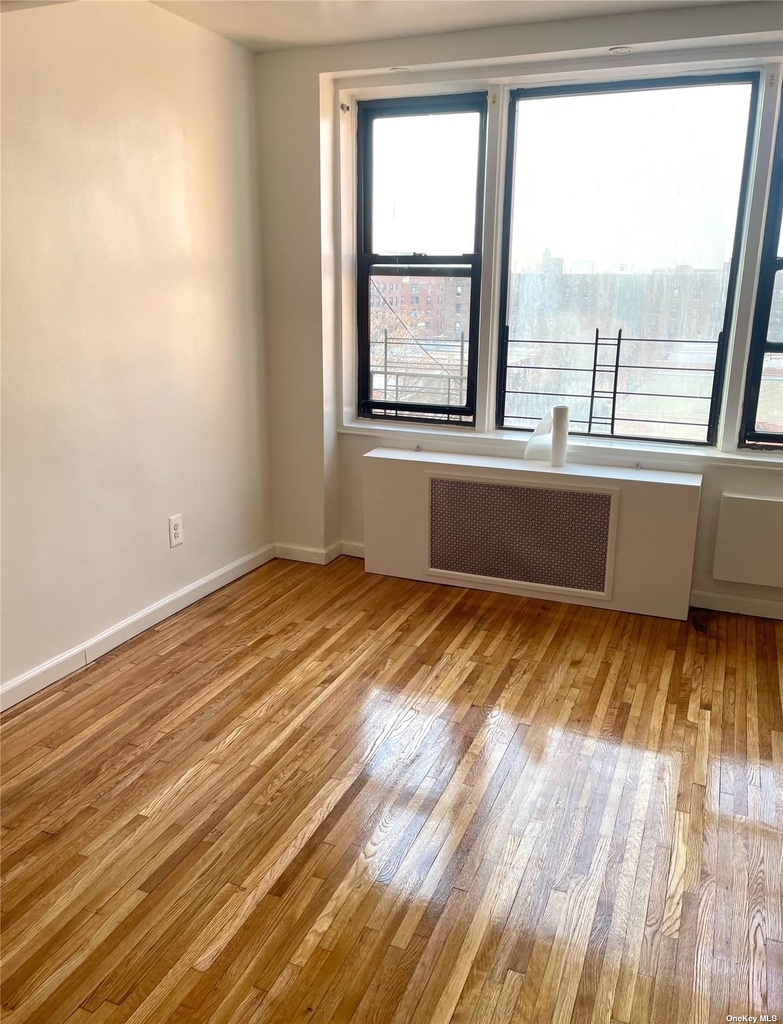 91-15 Lamont Avenue - Photo 6