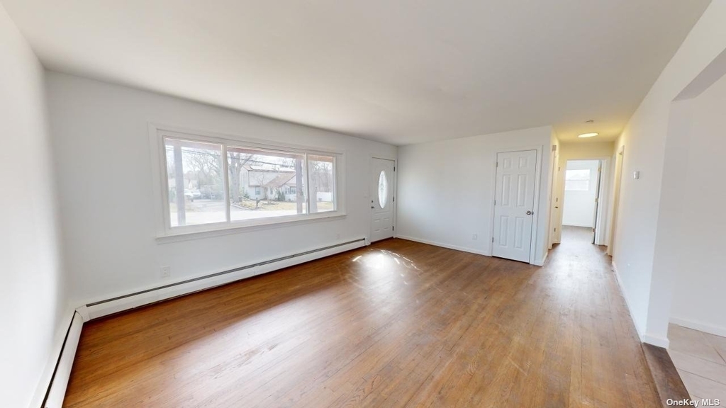 74 Hudson Avenue - Photo 2