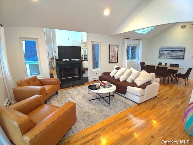 433 W Hudson Street - Photo 3