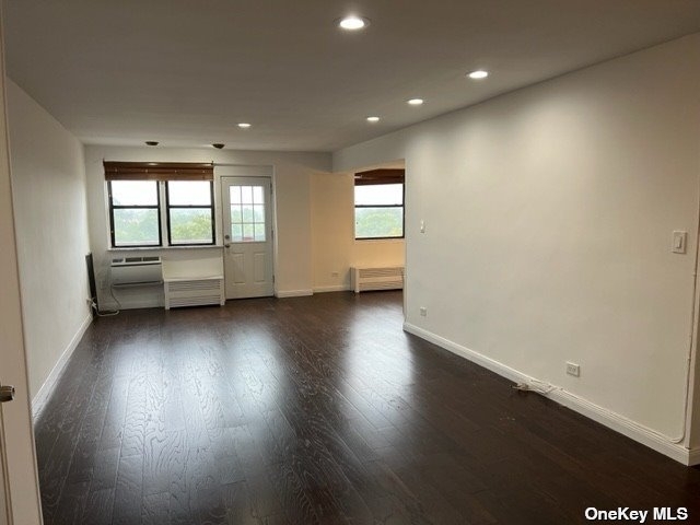 84-09 155th Avenue - Photo 2