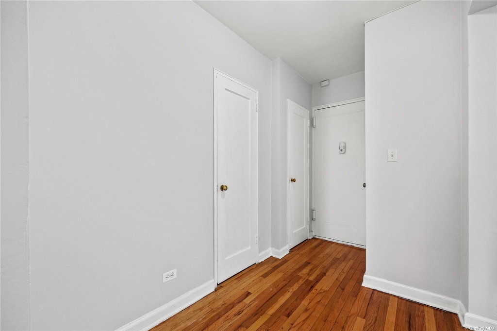 99-63 66th Avenue - Photo 3