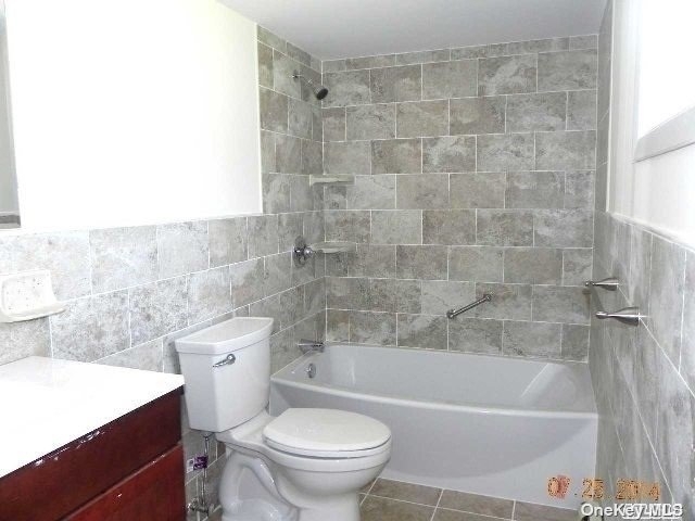 10 Halcourt Drive - Photo 2