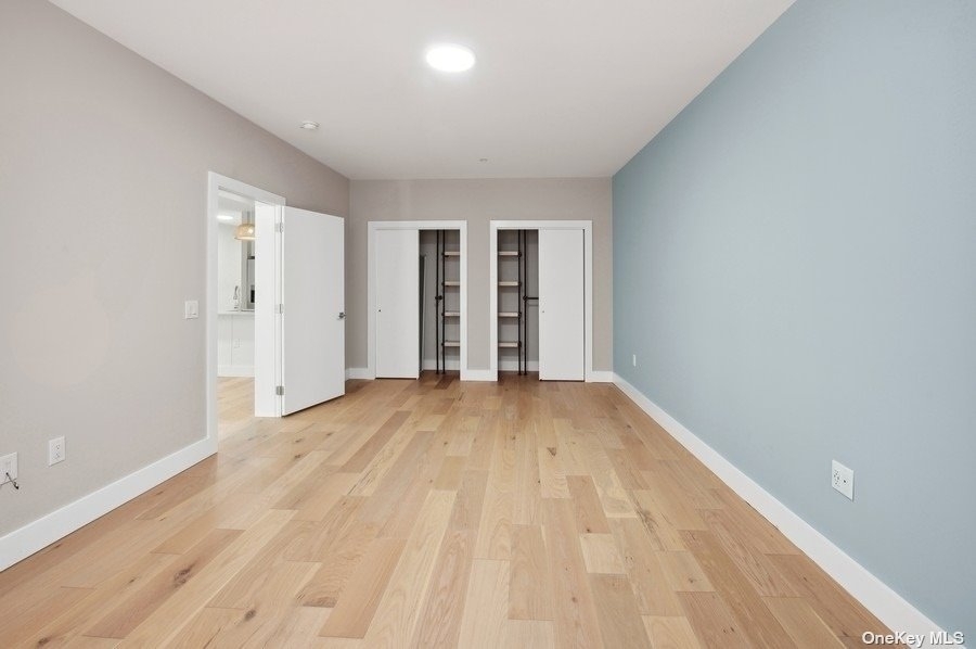 57 Grand St - Photo 2