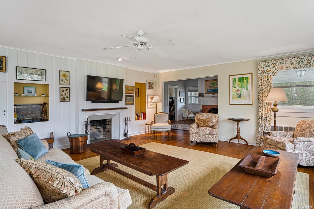 43 Quogue Street - Photo 4