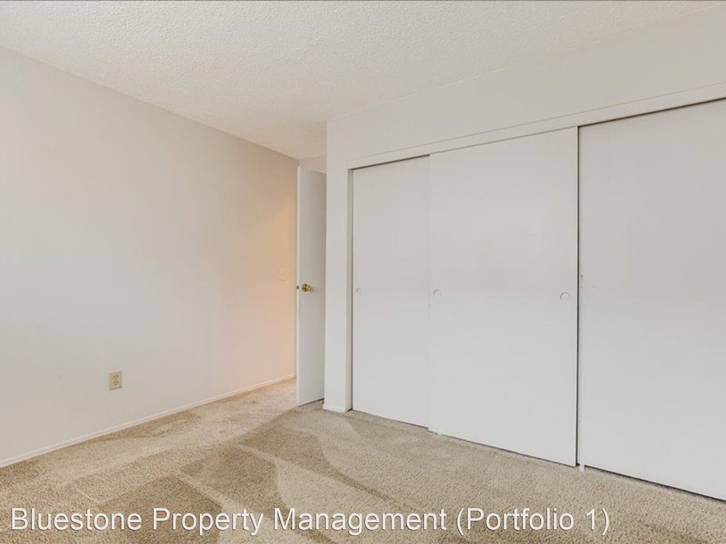 3430 Se 58th Ave - Photo 15