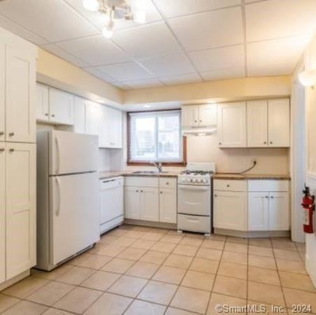 253 Lawrence Street - Photo 1