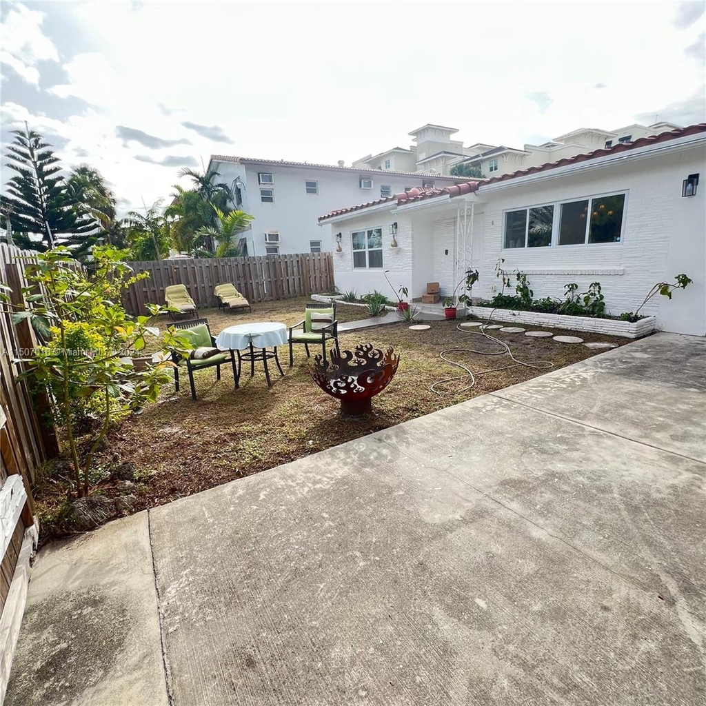 1027 Ne 13th Ave - Photo 45