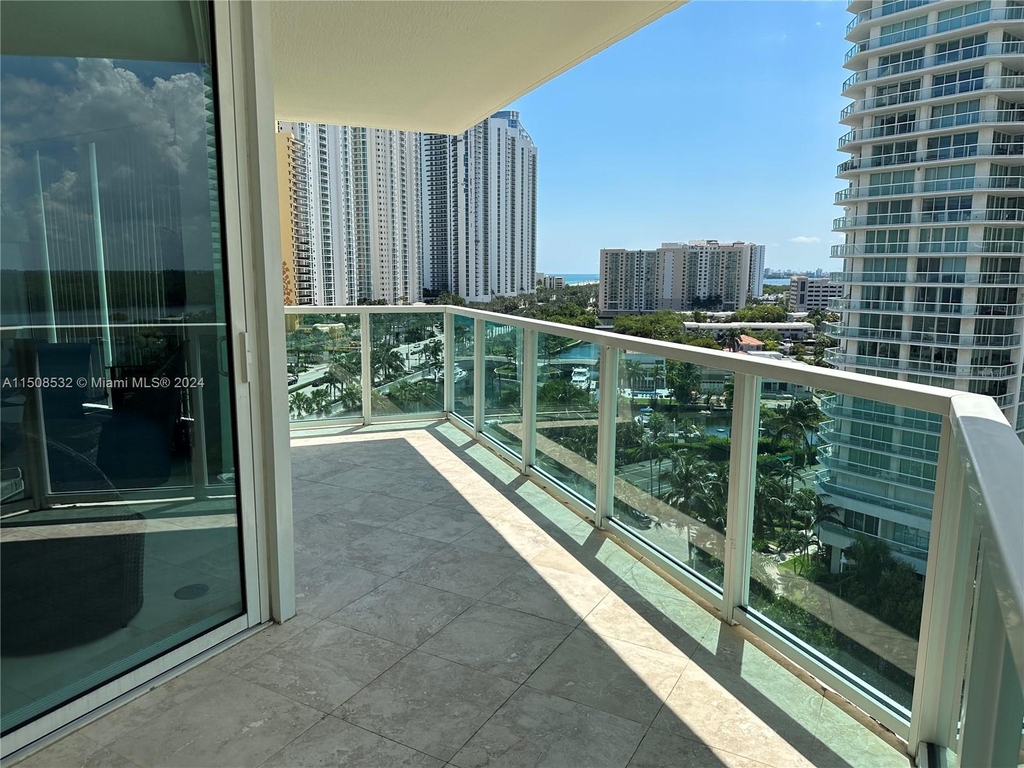 150 S Sunny Isles Blvd - Photo 9