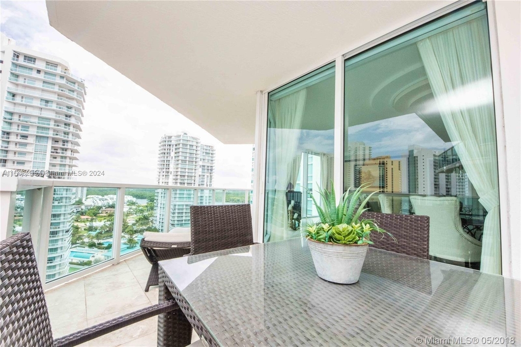 150 Sunny Isles Blvd - Photo 13