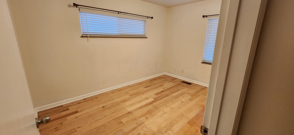 2766 Columbus Avenue - Photo 12