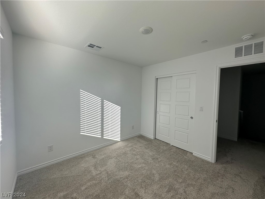 6190 Rathbone Street - Photo 15