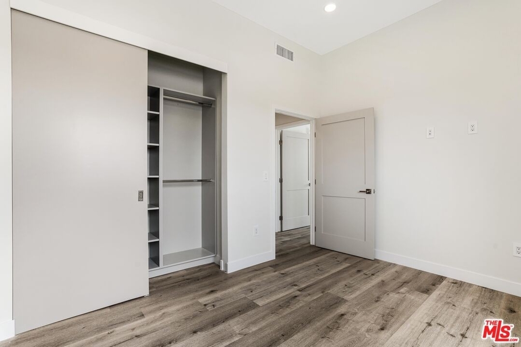 3308 Mentone Ave - Photo 18