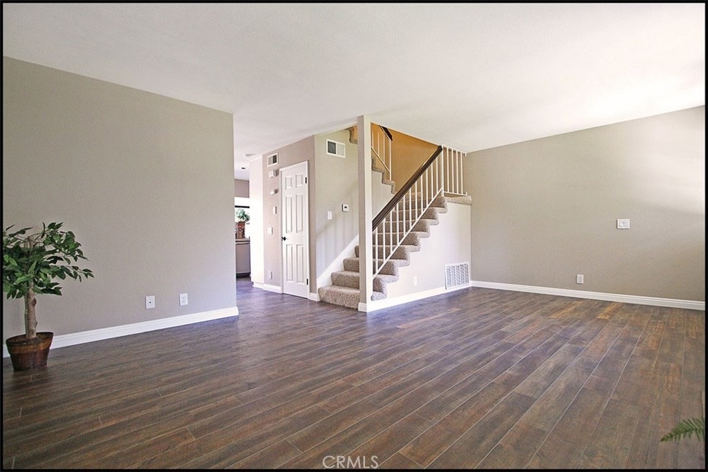 1700 W Cerritos Avenue - Photo 10