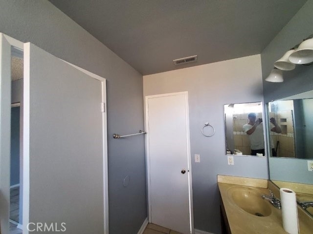 3950 W Hazard Avenue - Photo 12