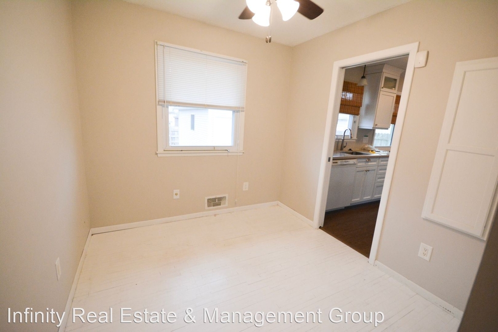 140 37th Ave Nw - Photo 4