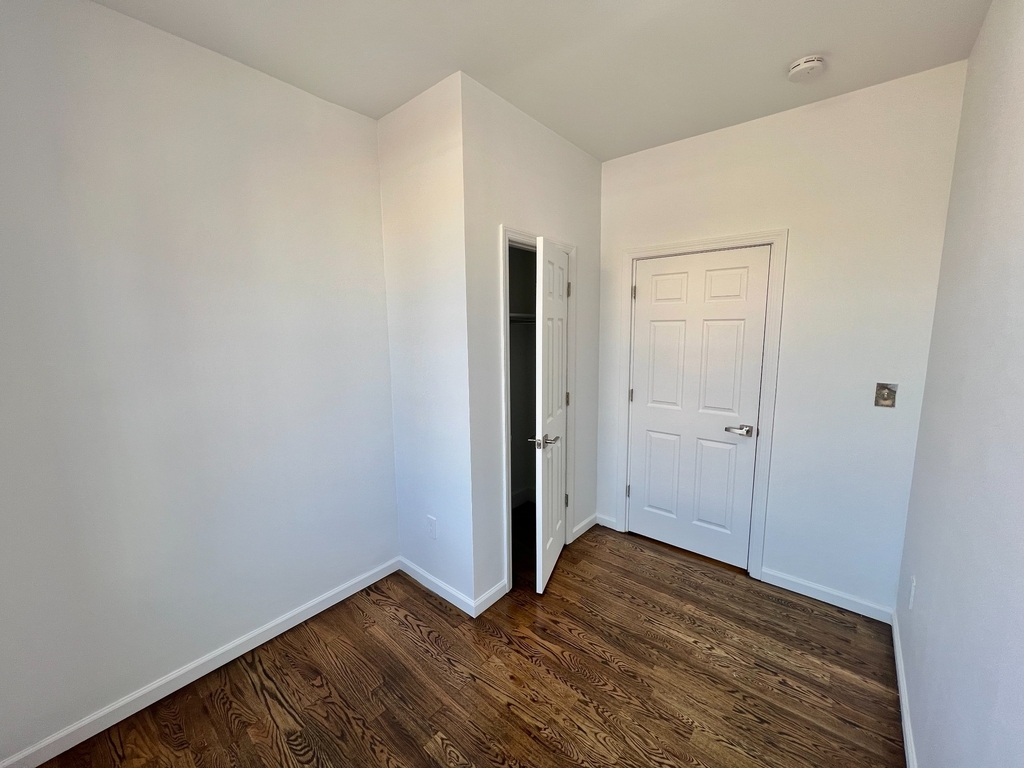 601 West 176th Street - Photo 7