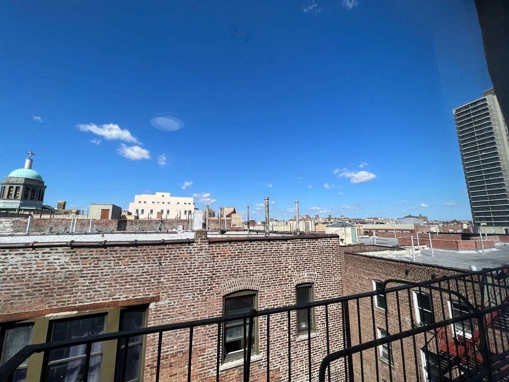 601 West 176th Street - Photo 6