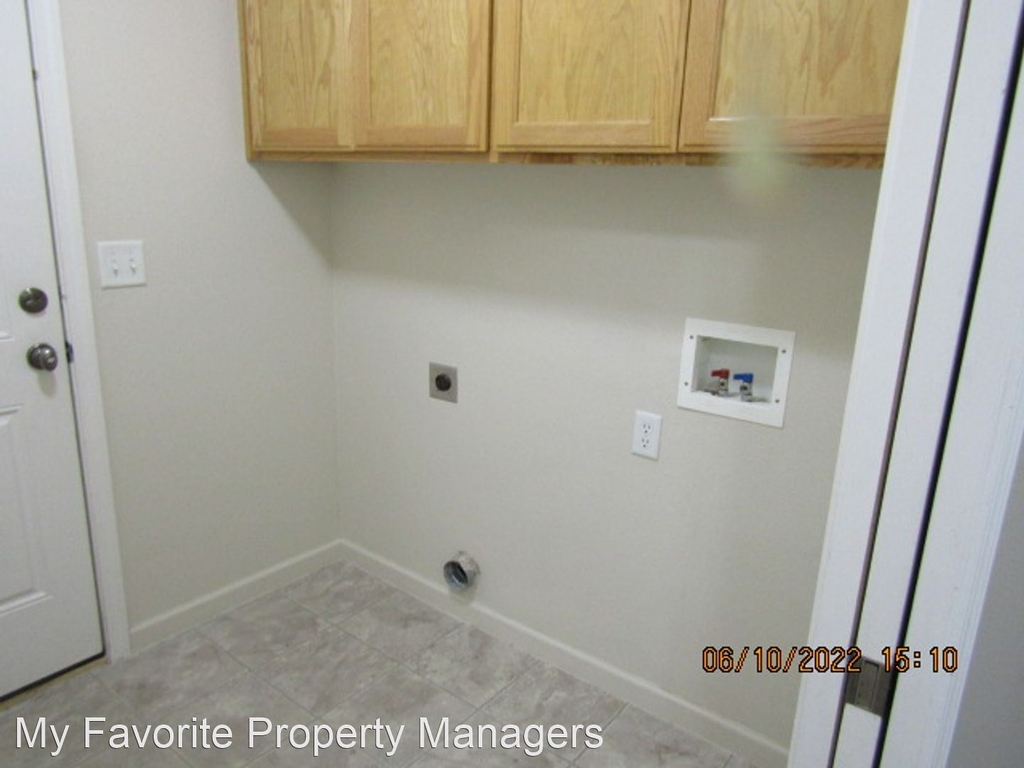 2326 Kamerin Lane Placement Only - Photo 14